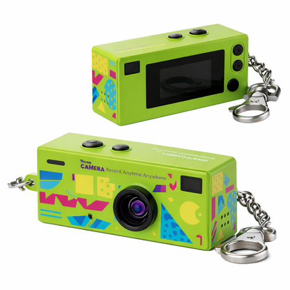RetroSnapz™- Mini Thumb Camera Keychain